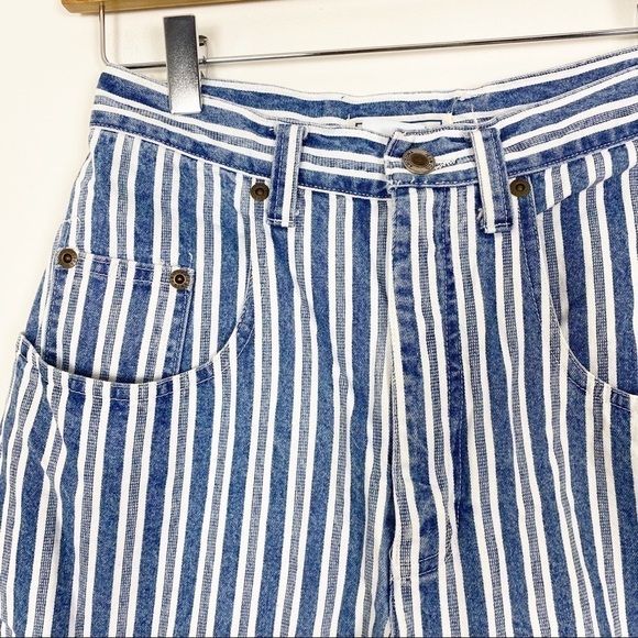 VINTAGE ARIZONA Ultra High Waist Stripe Shorts 6 - Picture 4 of 8